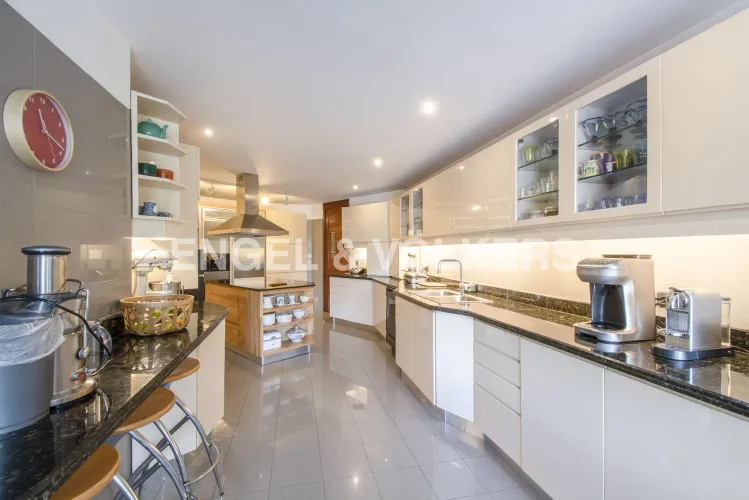 Apartamento de 3 alcobas en venta en Chicó Alto, Bogotá, 344 m² · foto 7 de 19
