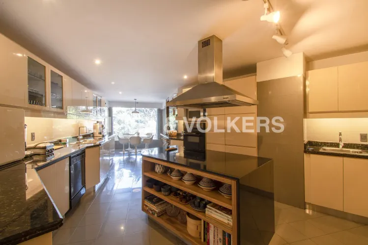 Apartamento de 3 alcobas en venta en Chicó Alto, Bogotá, 344 m² · foto 6 de 19