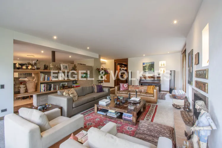 Apartamento de 3 alcobas en venta en Chicó Alto, Bogotá, 344 m² · foto 2 de 19