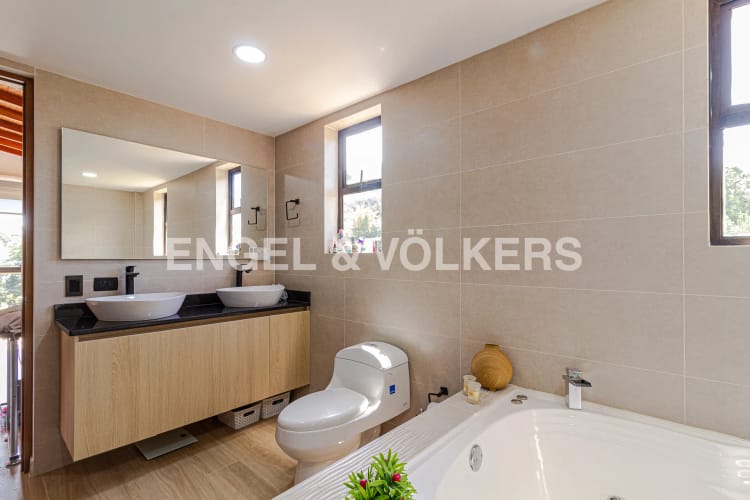 Casa de 3 alcobas en venta en El Retiro, 438 m² · foto 9 de 15