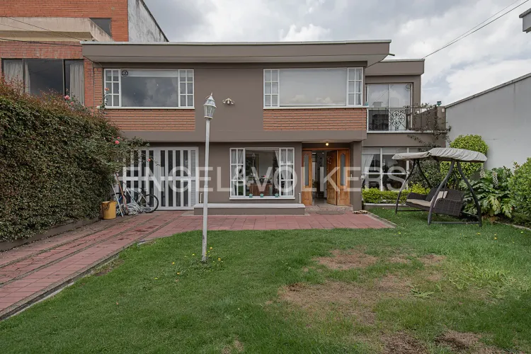 Casa de 4 alcobas en venta en Ilarco, Bogotá, 274 m² · foto 17 de 19