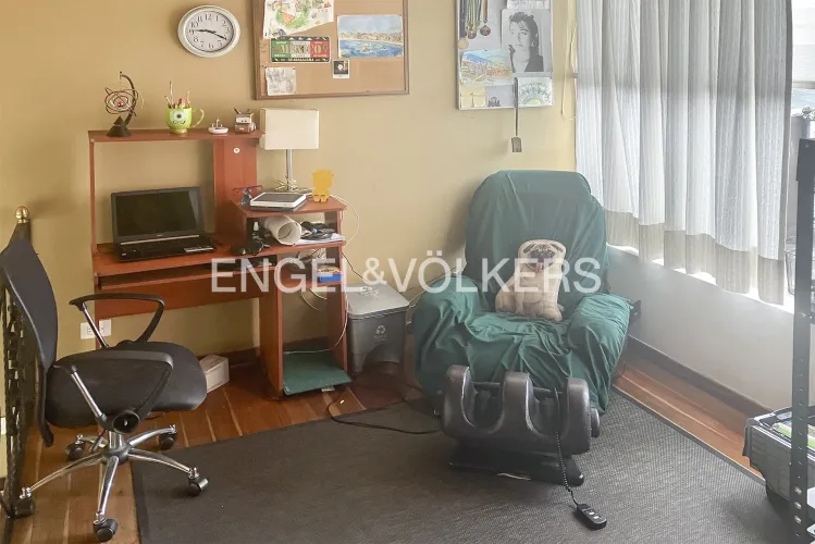 Casa de 4 alcobas en venta en Ilarco, Bogotá, 274 m² · foto 7 de 19