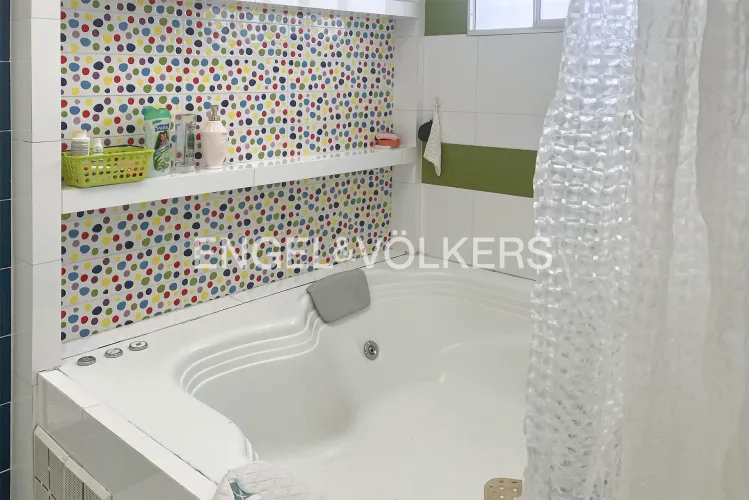 Casa de 4 alcobas en venta en Ilarco, Bogotá, 274 m² · foto 6 de 19