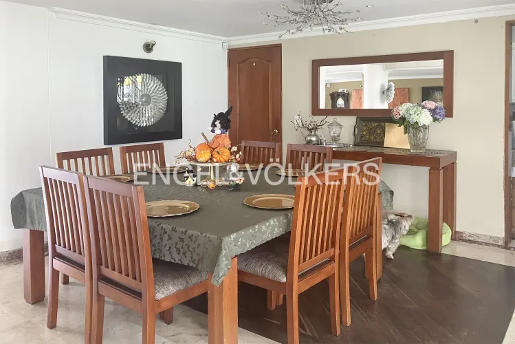 Casa de 4 alcobas en venta en Ilarco, Bogotá, 274 m² · foto 5 de 19