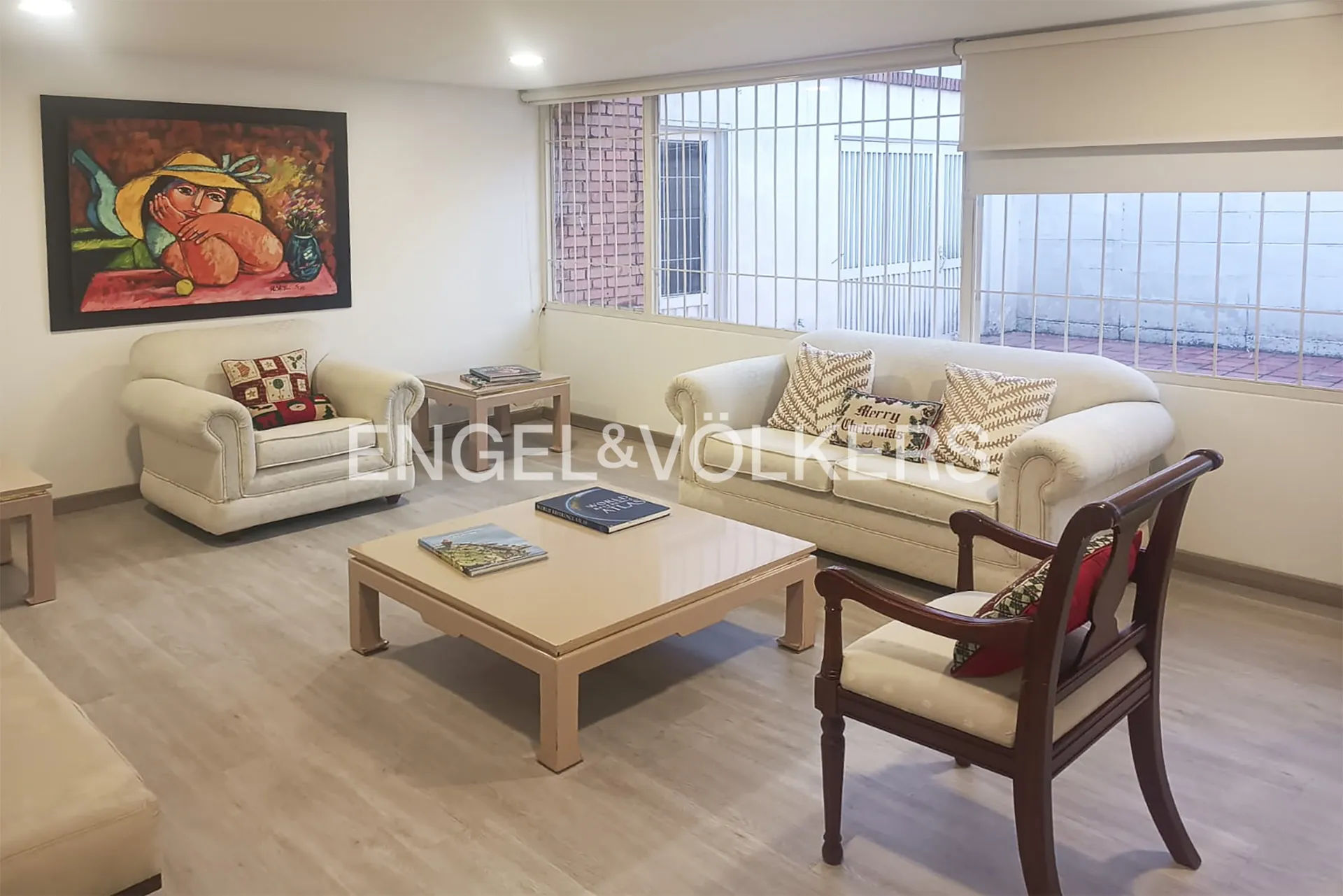 Casa en venta en Niza, Bogotá · foto 3 de 19