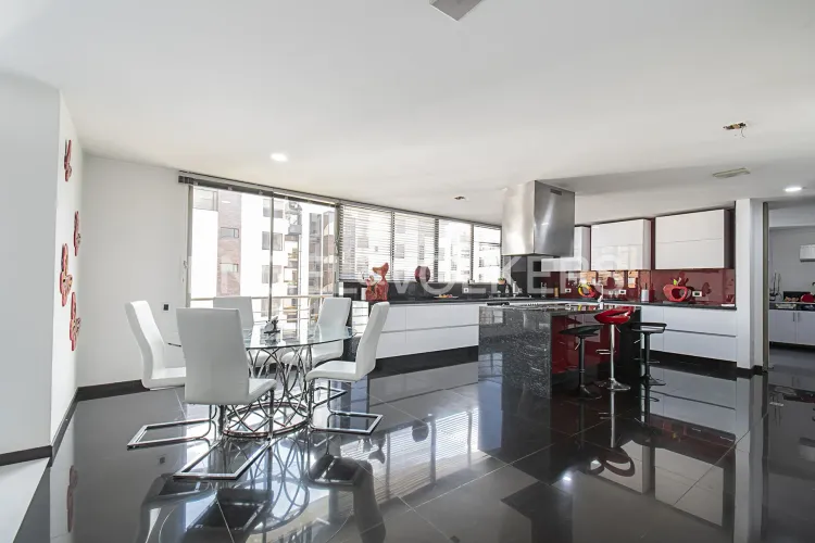Apartamento de 4 alcobas en venta en Multicentro, Bogotá, 686 m² · foto 8 de 24