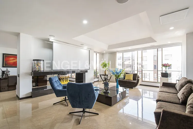 Apartamento de 4 alcobas en venta en Multicentro, Bogotá, 686 m² · foto 3 de 24
