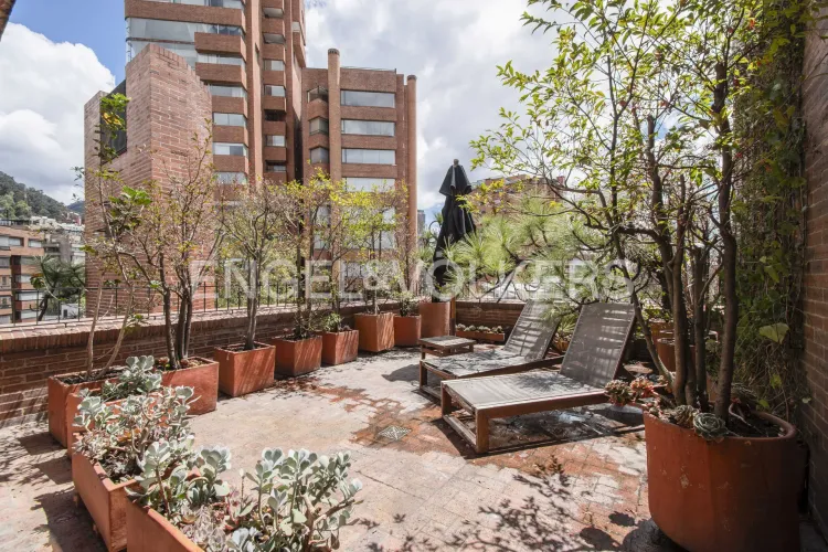 Apartamento de 4 alcobas en venta en La Cabrera, Bogotá, 480 m² · foto 20 de 20