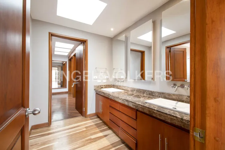 Apartamento de 4 alcobas en venta en La Cabrera, Bogotá, 480 m² · foto 12 de 20