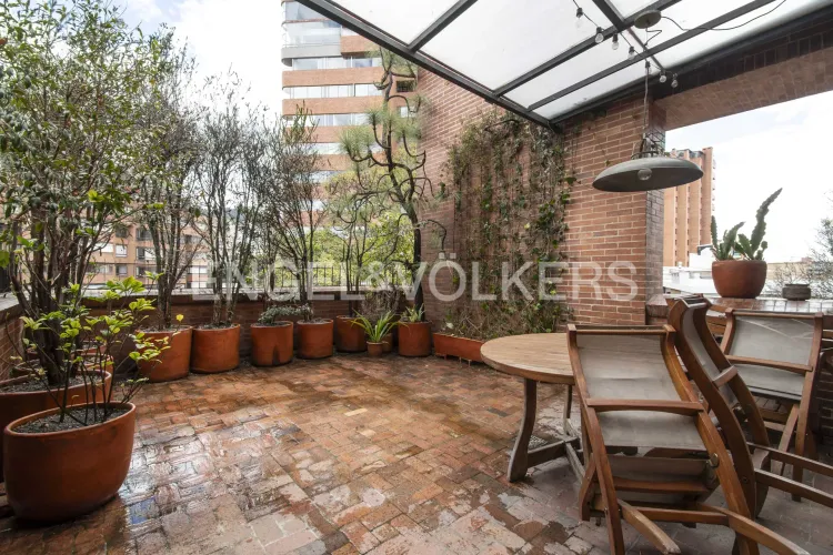 Apartamento de 4 alcobas en venta en La Cabrera, Bogotá, 480 m² · foto 4 de 20
