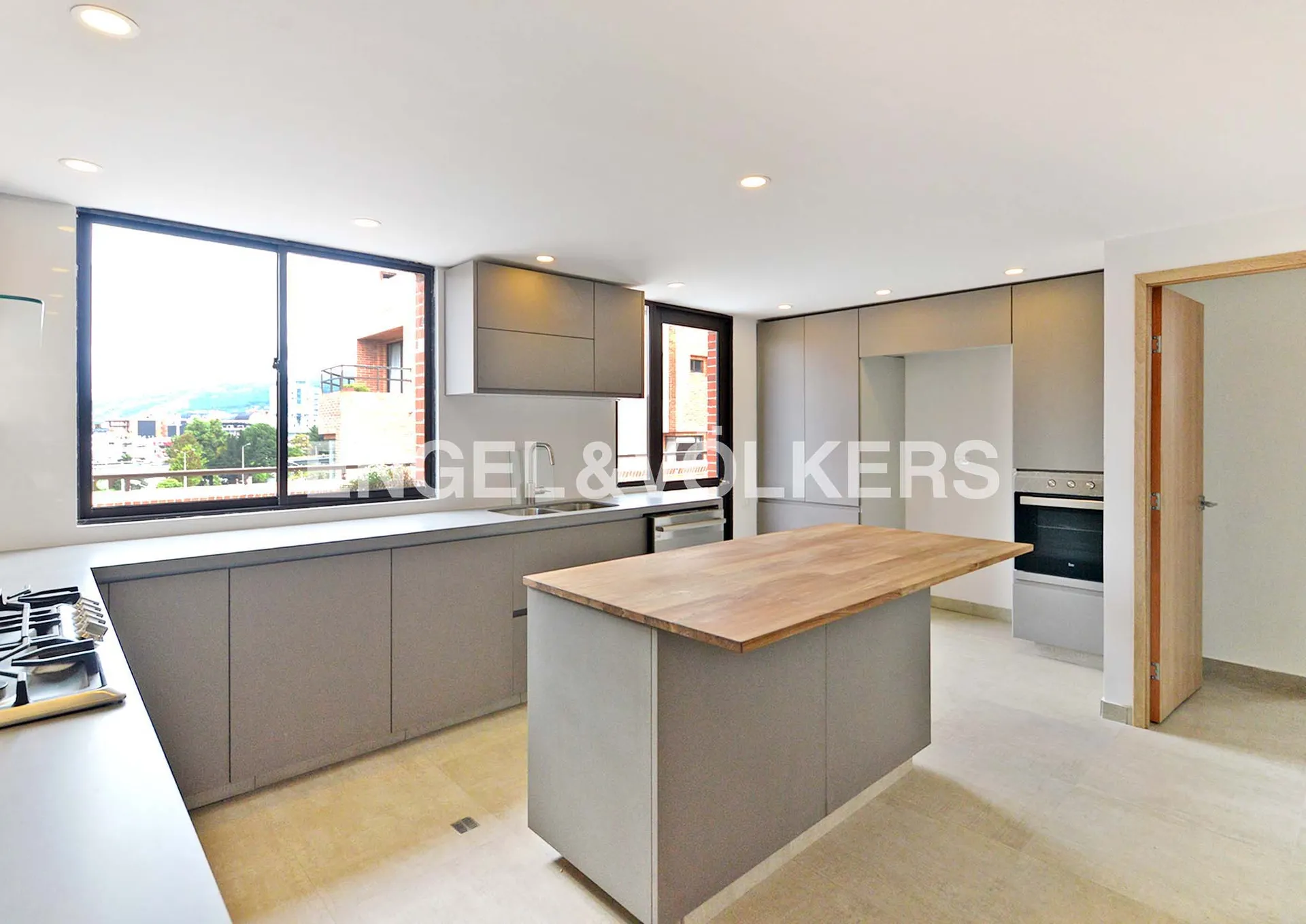 Apartamento en venta en Chico Norte, Bogotá · foto 6 de 16