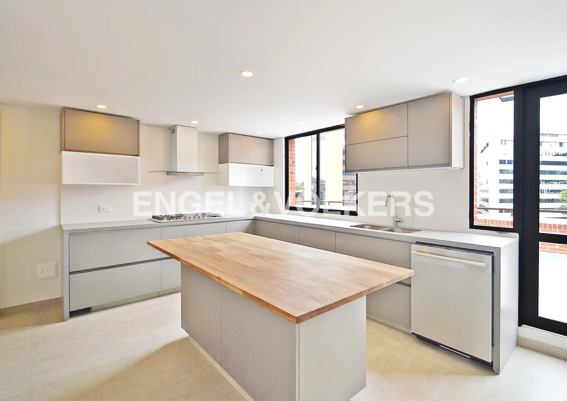 Apartamento en venta en Chico Norte, Bogotá · foto 5 de 16