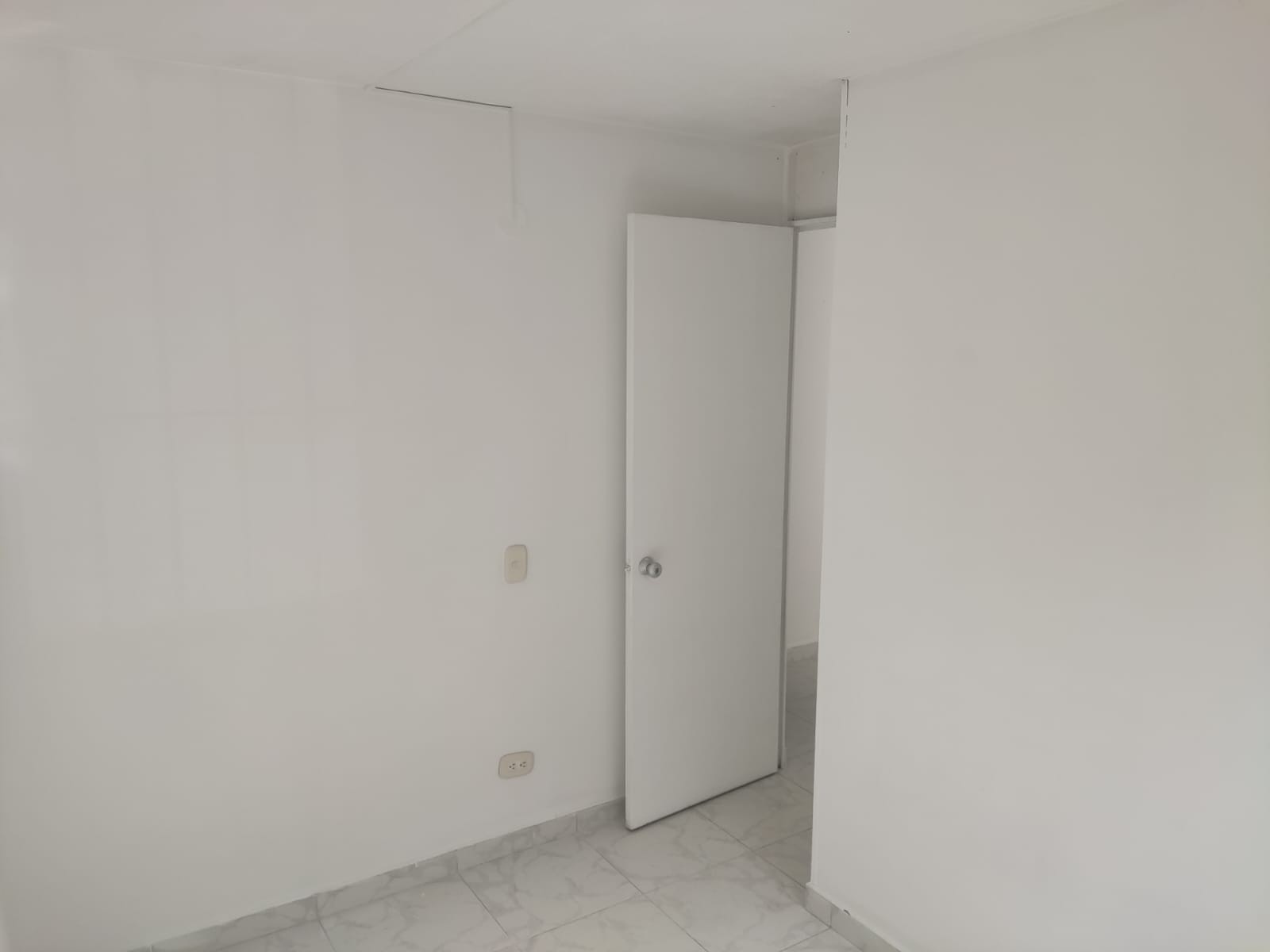Apartamento en venta en Sabana De Tibabuyes, Bogotá · foto 13 de 24