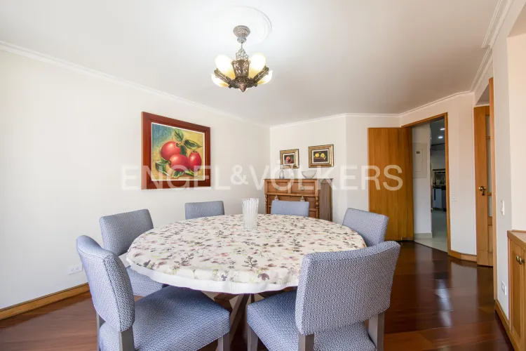 Apartamento en venta en Chicó Reservado, Bogotá · foto 6 de 13