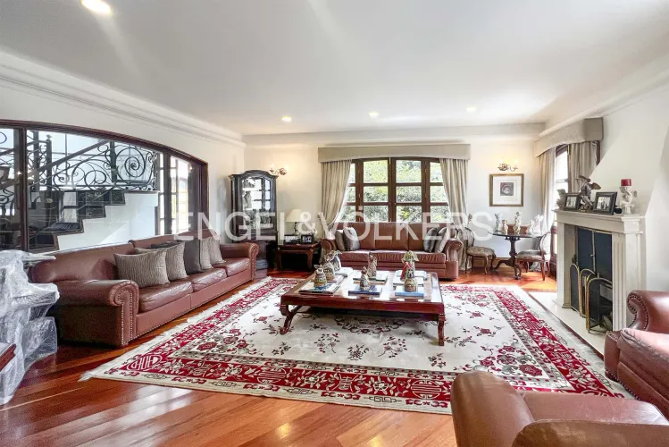 Casa de 5 alcobas en venta en Montearroyo, Bogotá, 575 m² · foto 10 de 22