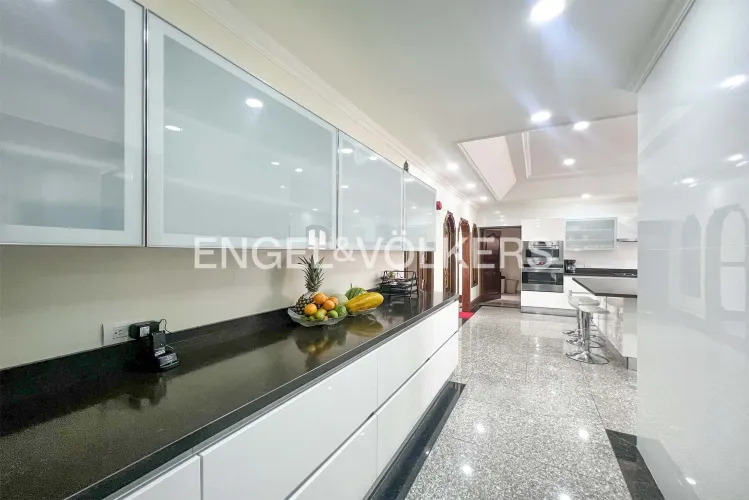 Casa de 5 alcobas en venta en Montearroyo, Bogotá, 575 m² · foto 6 de 22