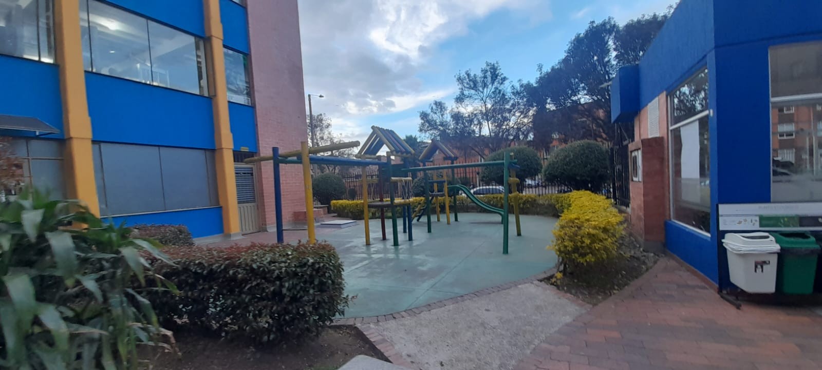 Apartamento en venta en Sabana De Tibabuyes, Bogotá · foto 3 de 24
