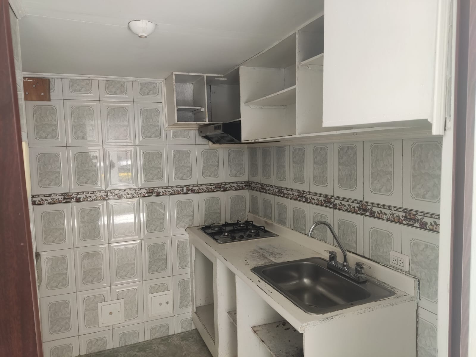 Apartamento en venta en Sabana De Tibabuyes, Bogotá · foto 10 de 24