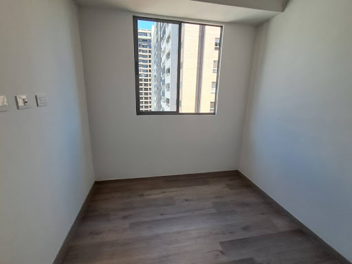Apartamento en arriendo en Ciudad Del Río, Medellín · foto 11 de 23