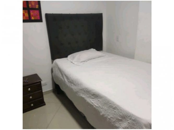Apartamento de 13 alcobas en venta en Belén, Medellín, 52 m² · foto 9 de 24
