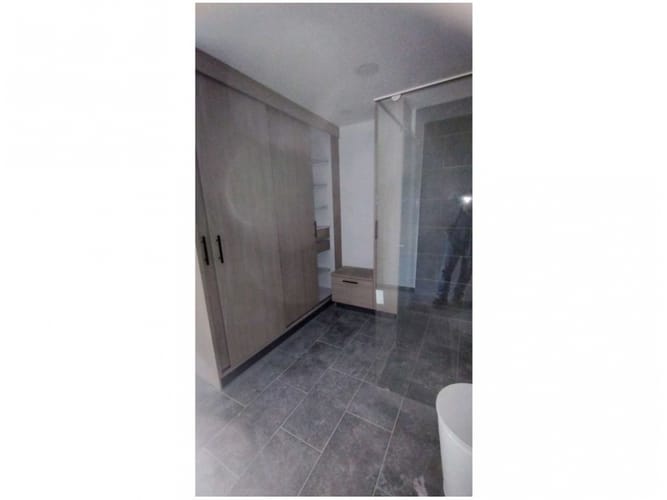 Apartamento de 13 alcobas en venta en Belén, Medellín, 52 m² · foto 21 de 24