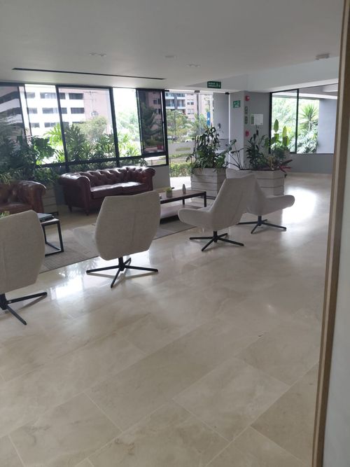 Apartamento de 3 alcobas en venta en Cañaveral, Floridablanca, 120 m² · foto 2 de 12