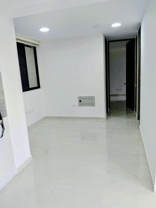 Apartamento de 3 alcobas en venta en Cañaveral, Floridablanca, 120 m² · foto 4 de 12