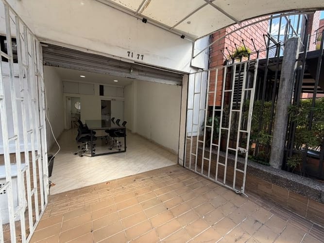 Local en arriendo en Bolivariana, Medellín, 30 m² · foto 7 de 9