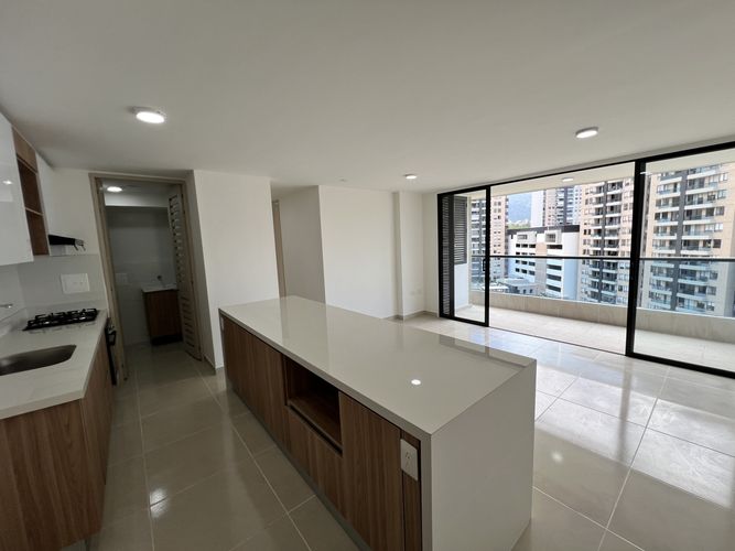 Apartamento de 3 alcobas en venta en Cañaveral, Floridablanca, 82 m² · foto 2 de 24
