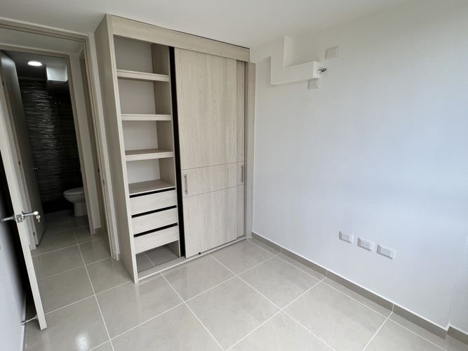 Apartamento de 3 alcobas en venta en Cañaveral, Floridablanca, 82 m² · foto 12 de 24