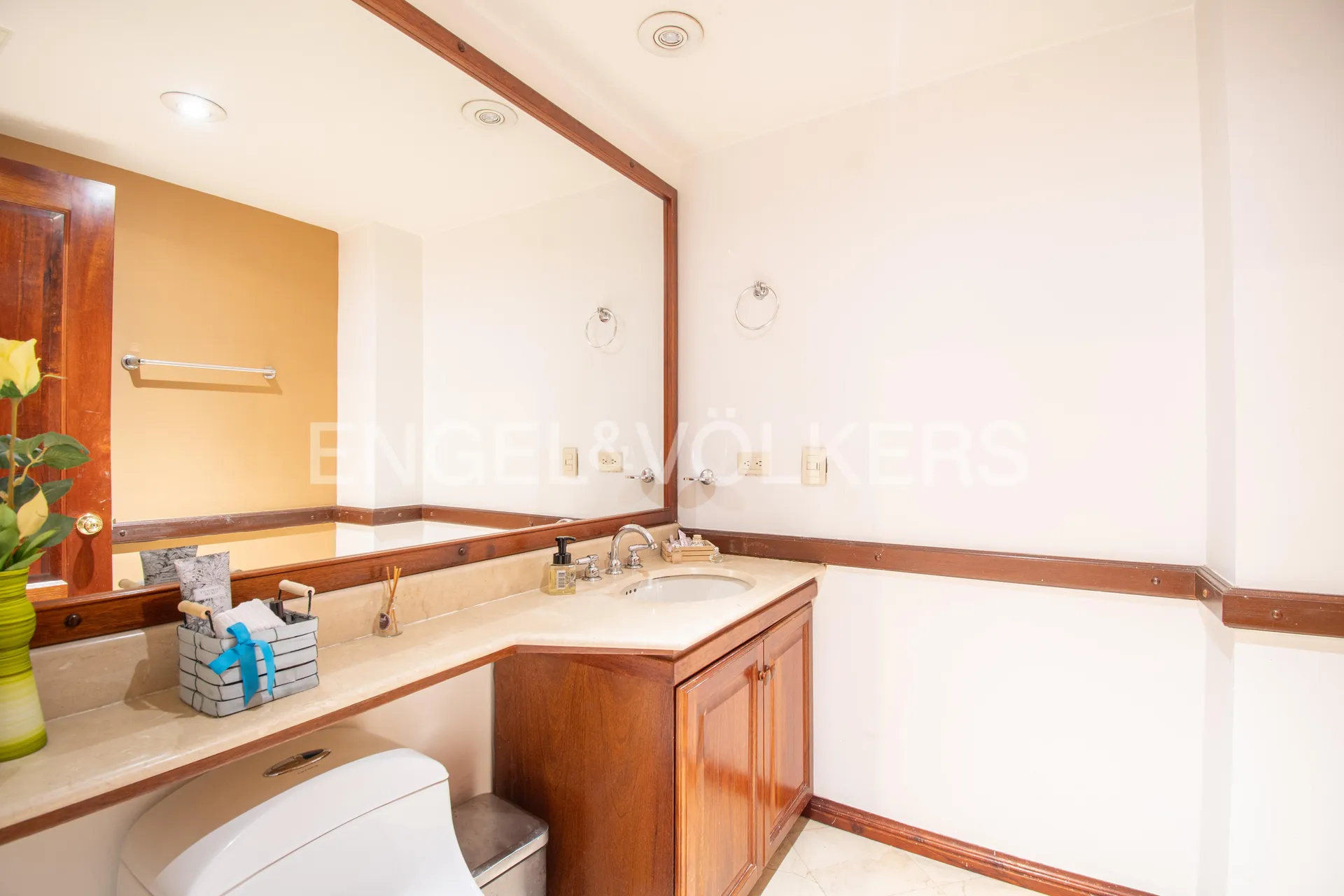 Apartamento en venta en Los Rosales, Bogotá · foto 7 de 20