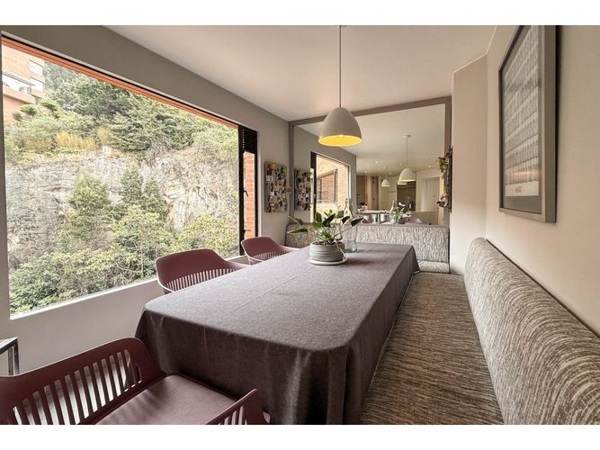 Apartamento de 3 alcobas en venta en El Retiro, Bogotá, 325 m² · foto 8 de 24
