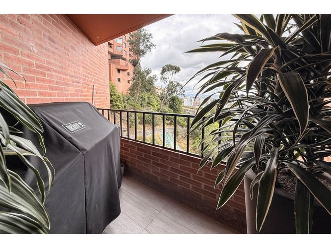 Apartamento de 3 alcobas en venta en El Retiro, Bogotá, 325 m² · foto 11 de 24