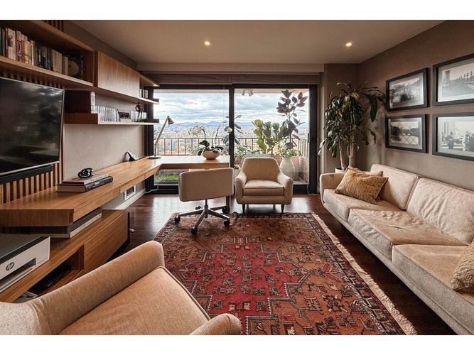 Apartamento de 3 alcobas en venta en El Retiro, Bogotá, 325 m² · foto 13 de 24