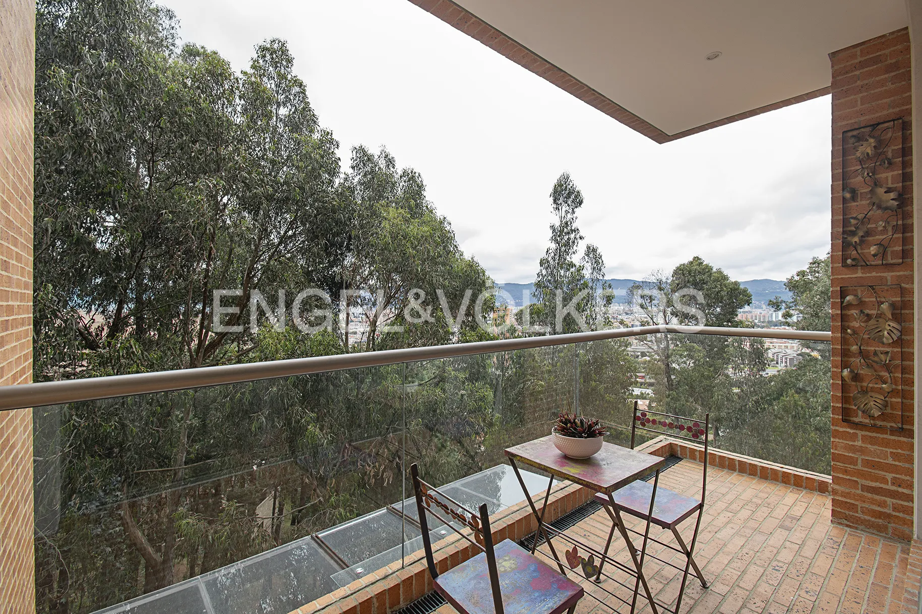 Apartamento en venta en Cerros De Suba, Bogotá · foto 10 de 23