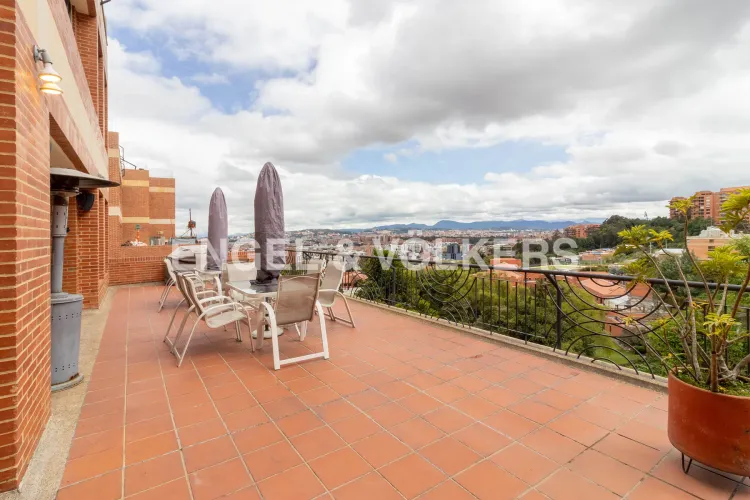 Apartamento de 4 alcobas en venta en Santa Barbara Alta, Bogotá, 523 m² · foto 7 de 22