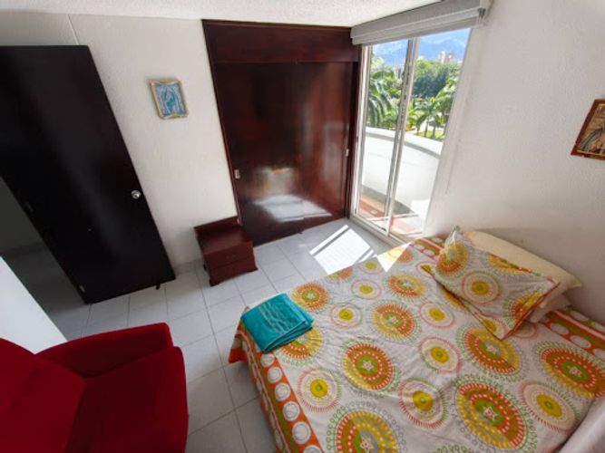 Apartamento de 3 alcobas en arriendo en Los Colores, Medellín, 95 m² · foto 15 de 21