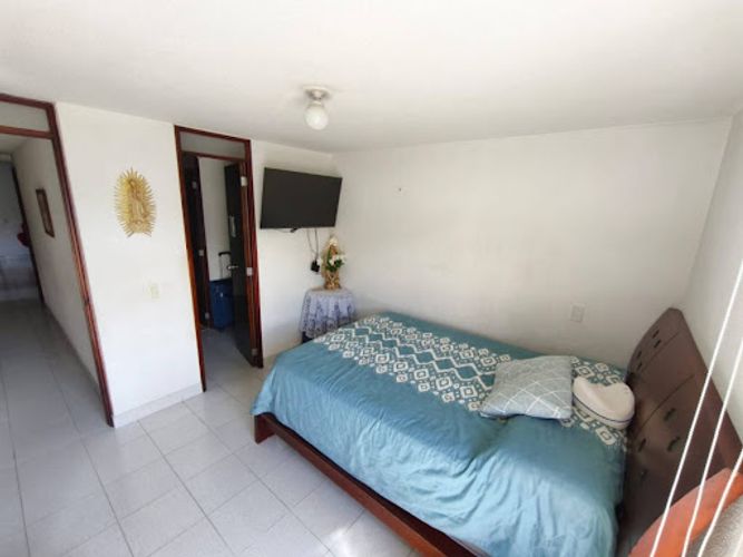 Apartamento de 3 alcobas en arriendo en Los Colores, Medellín, 95 m² · foto 16 de 21