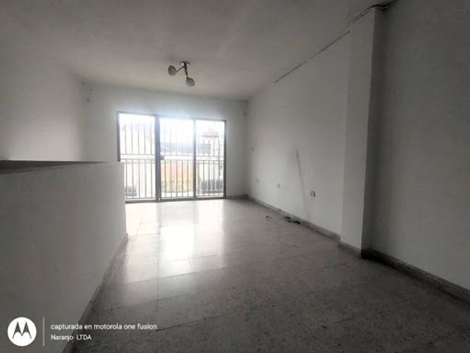 Apartamento de 3 alcobas en arriendo en Porvenir, Cali, 75 m² · foto 4 de 17