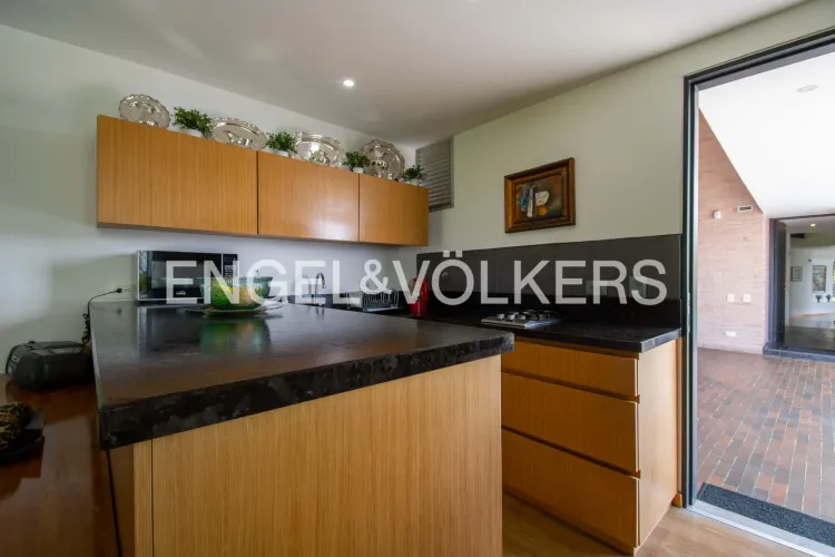 Casa de 3 alcobas en venta en Las Palmas, Medellín, 626 m² · foto 18 de 21