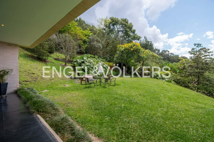 Casa de 3 alcobas en venta en Las Palmas, Medellín, 626 m² · foto 7 de 21