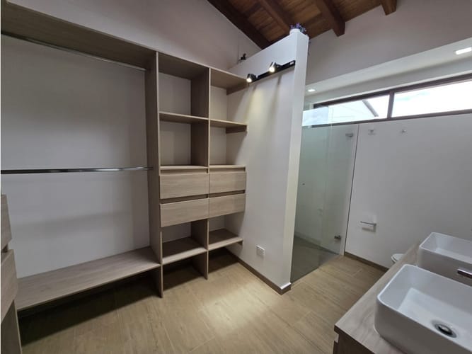 Casa de 4 alcobas en venta en La Ceja, 174 m² · foto 11 de 24