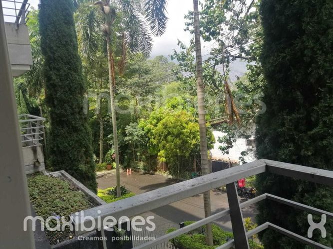 Apartamento en venta en La Pilarica, Medellín · foto 3 de 8