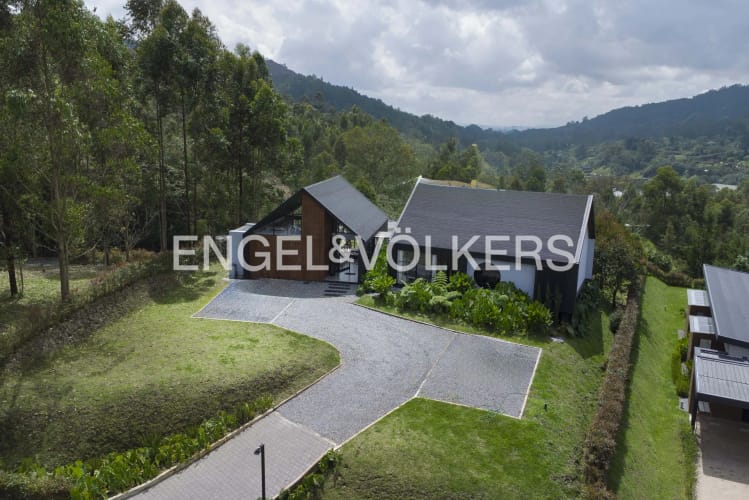 Casa de 3 alcobas en venta en El Retiro, 278 m² · foto 14 de 14