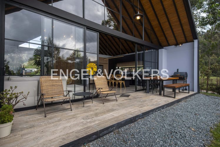 Casa de 3 alcobas en venta en El Retiro, 278 m² · foto 6 de 14
