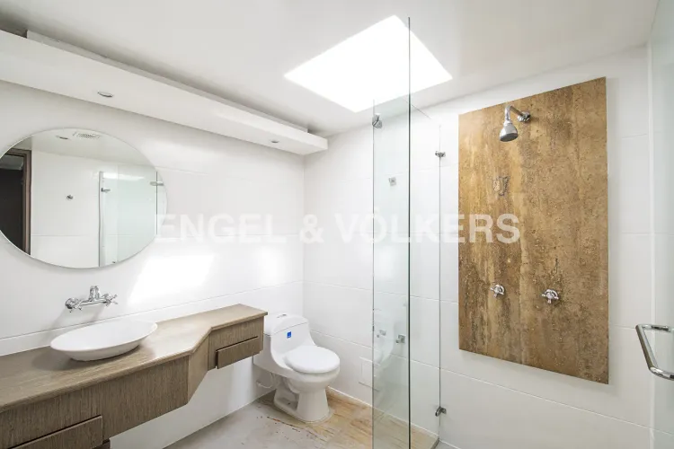 Casa de 4 alcobas en venta en Santa Ana, Bogotá, 460 m² · foto 15 de 19
