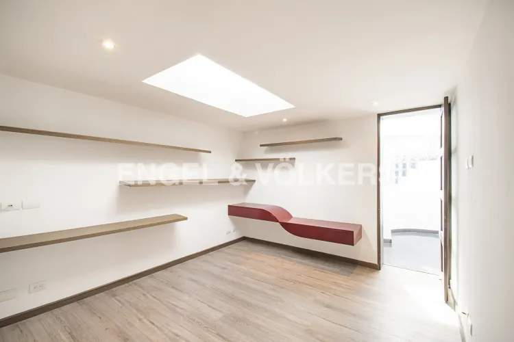 Casa de 4 alcobas en venta en Santa Ana, Bogotá, 460 m² · foto 9 de 19