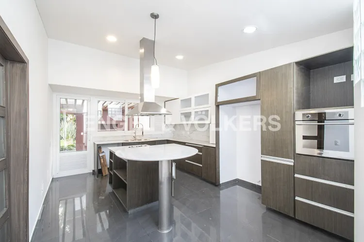 Casa de 4 alcobas en venta en Santa Ana, Bogotá, 460 m² · foto 8 de 19