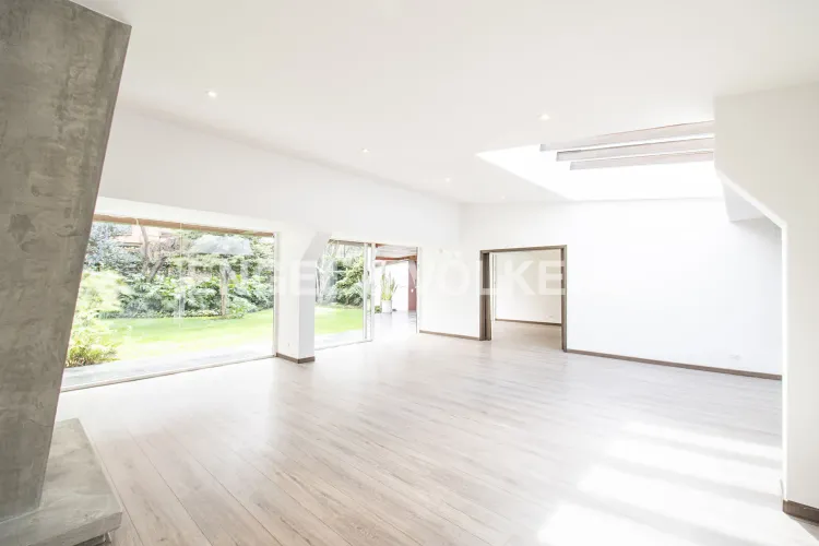 Casa de 4 alcobas en venta en Santa Ana, Bogotá, 460 m² · foto 3 de 19