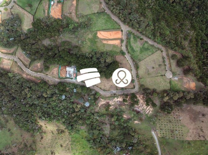 Lote en venta en El Capiro, Rionegro, 2325 m² · foto 2 de 15